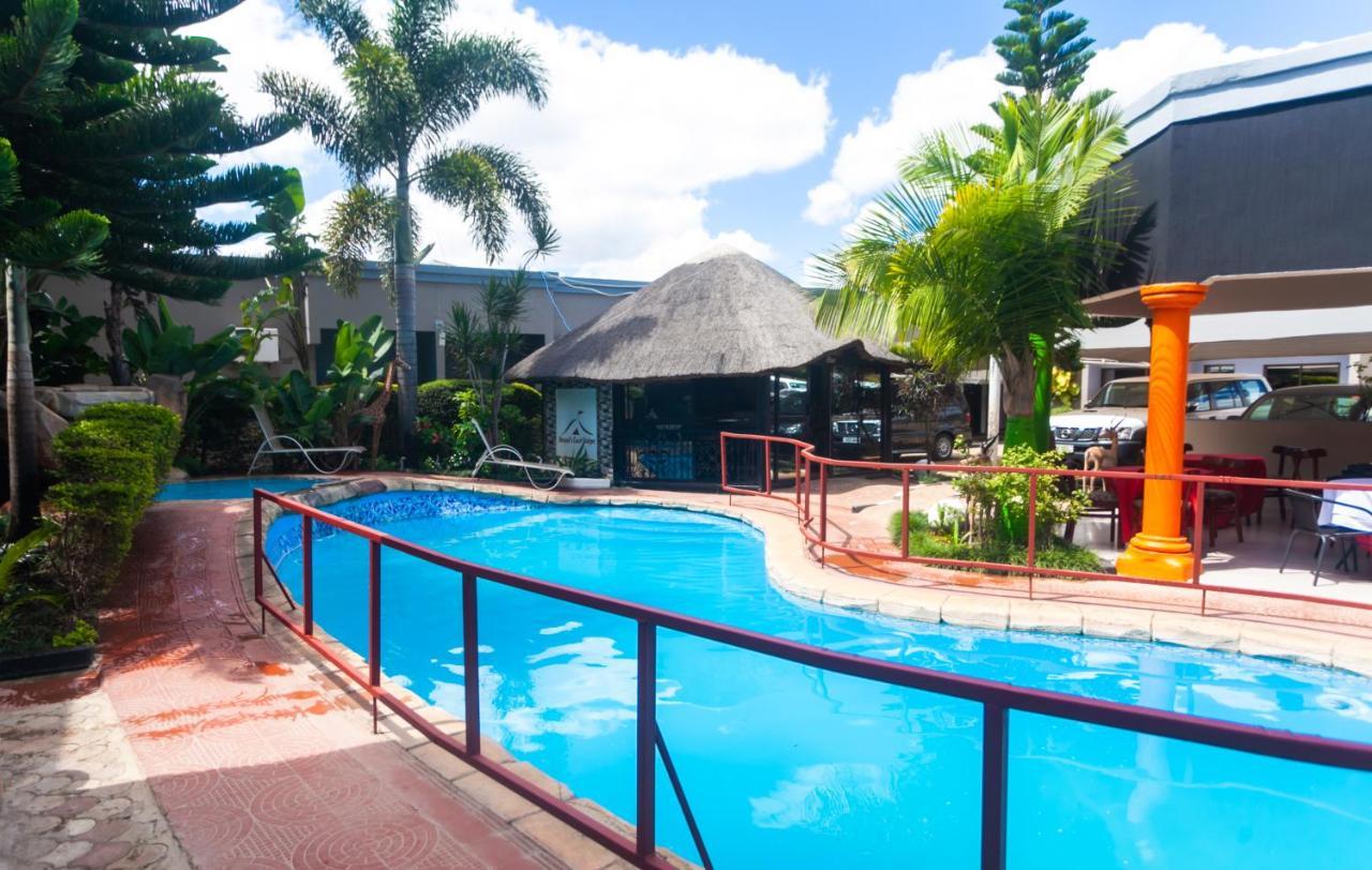 Hotel Nomads Court Chudleigh à Lusaka Extérieur photo